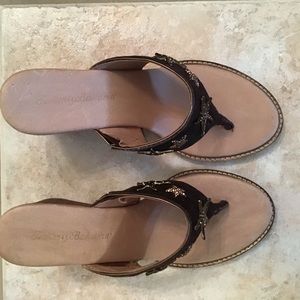 Tommy Bahama Starfish Sandal 7.5